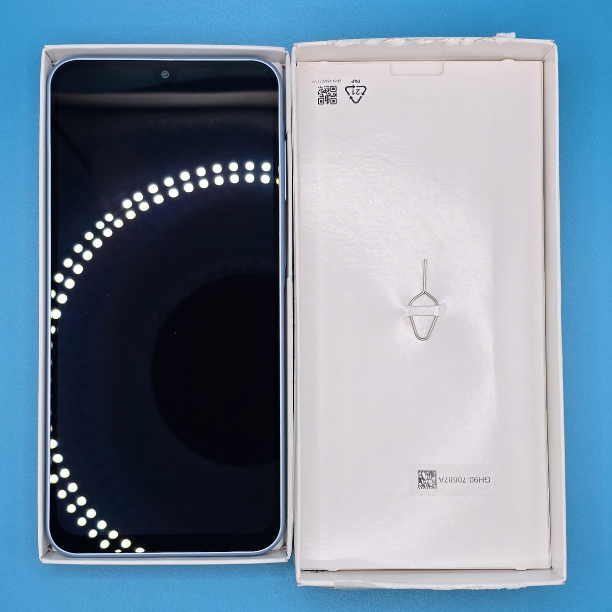 Samsung Galaxy A17 4G 4GB RAM 128GB Light Blue Dual SIM Unlocked Grade A 174C14