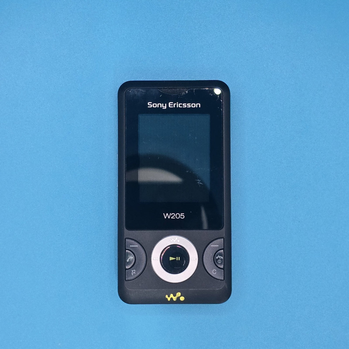 Sony Ericsson Walkman W205  BlackFor Parts / NonWorking – No Battery Included0