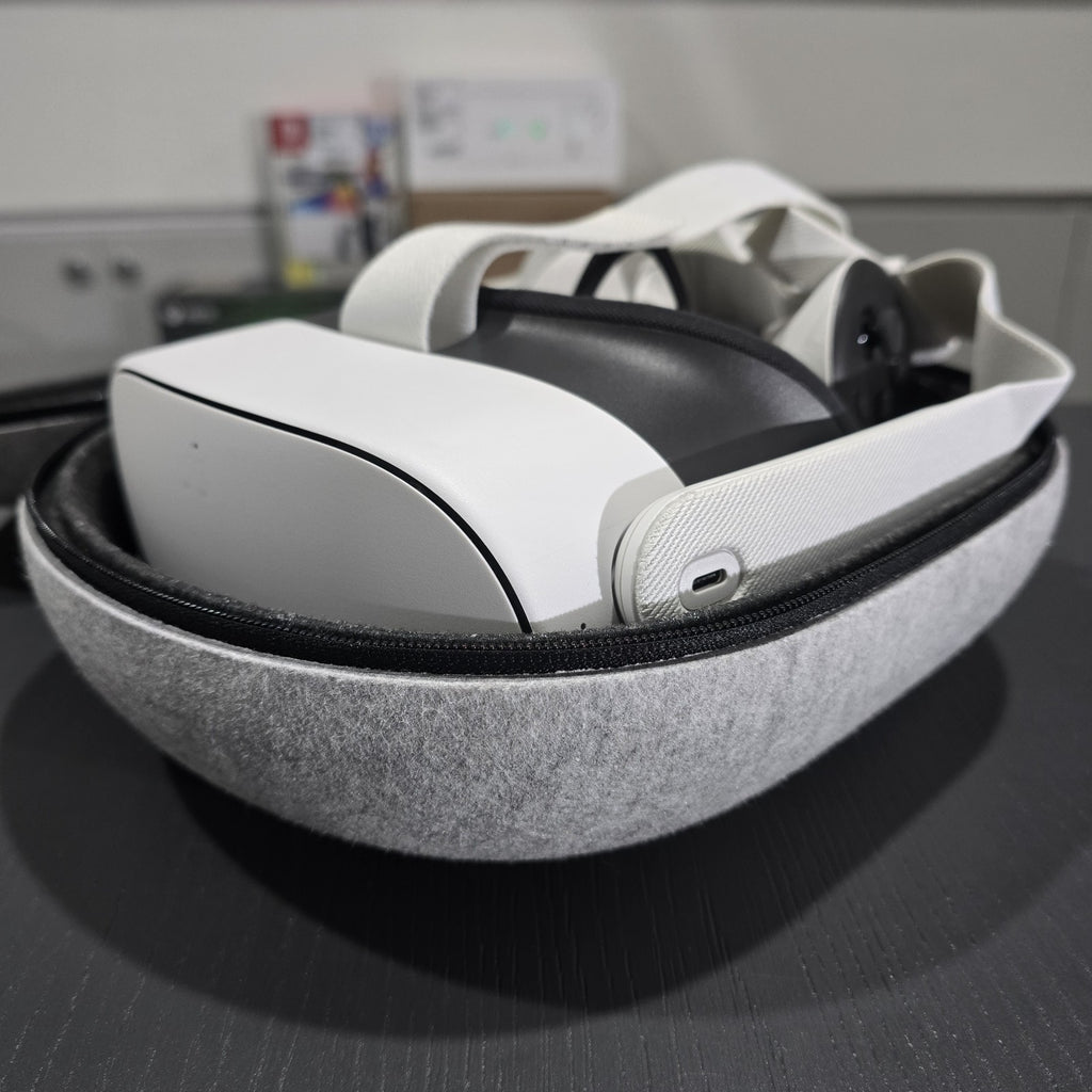 Meta Quest 3S Virtual Reality Headset 256GB, Standalone, wCarry Case (U) #A 109B9