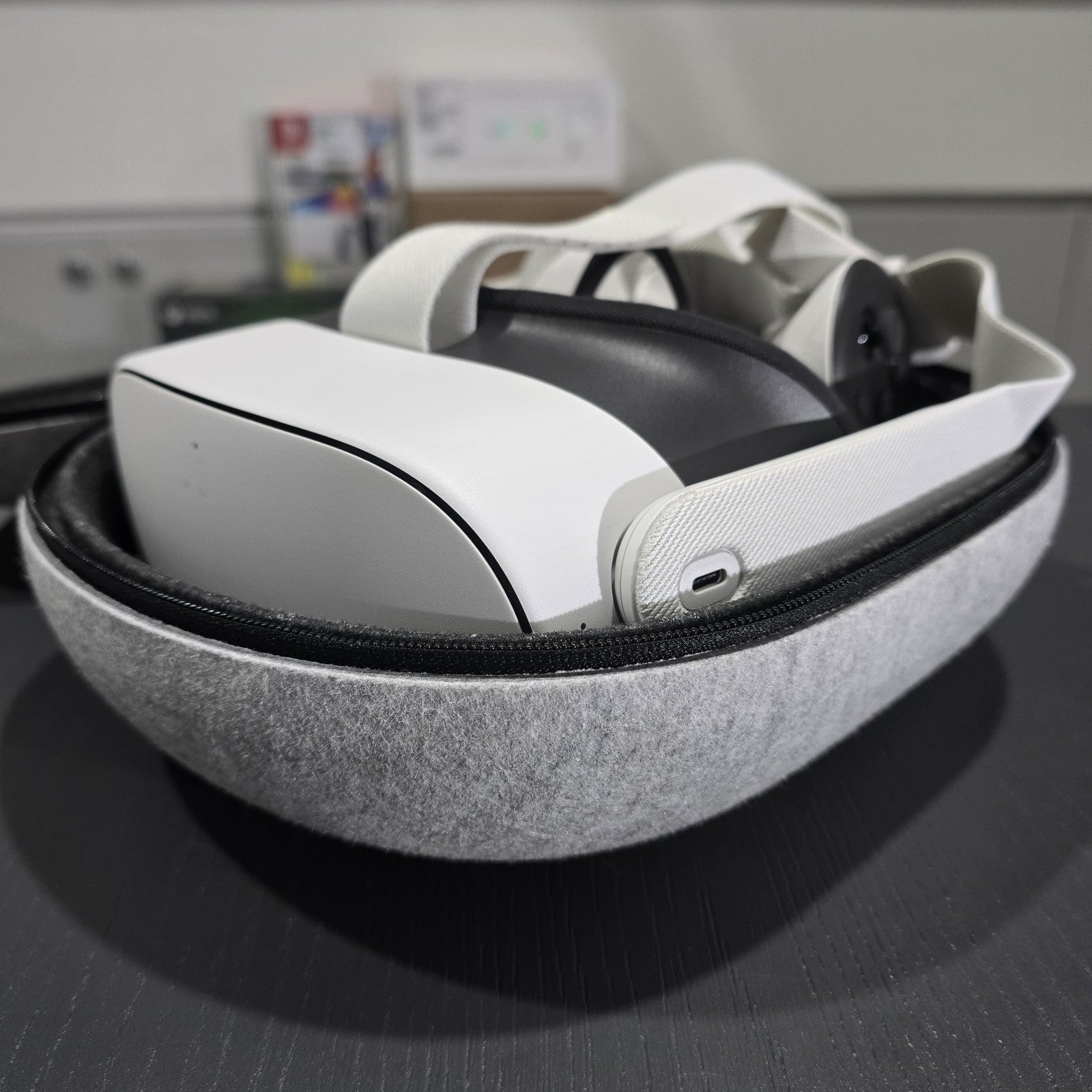 Meta Quest 3S Virtual Reality Headset 256GB, Standalone, wCarry Case (U) #A 109B9