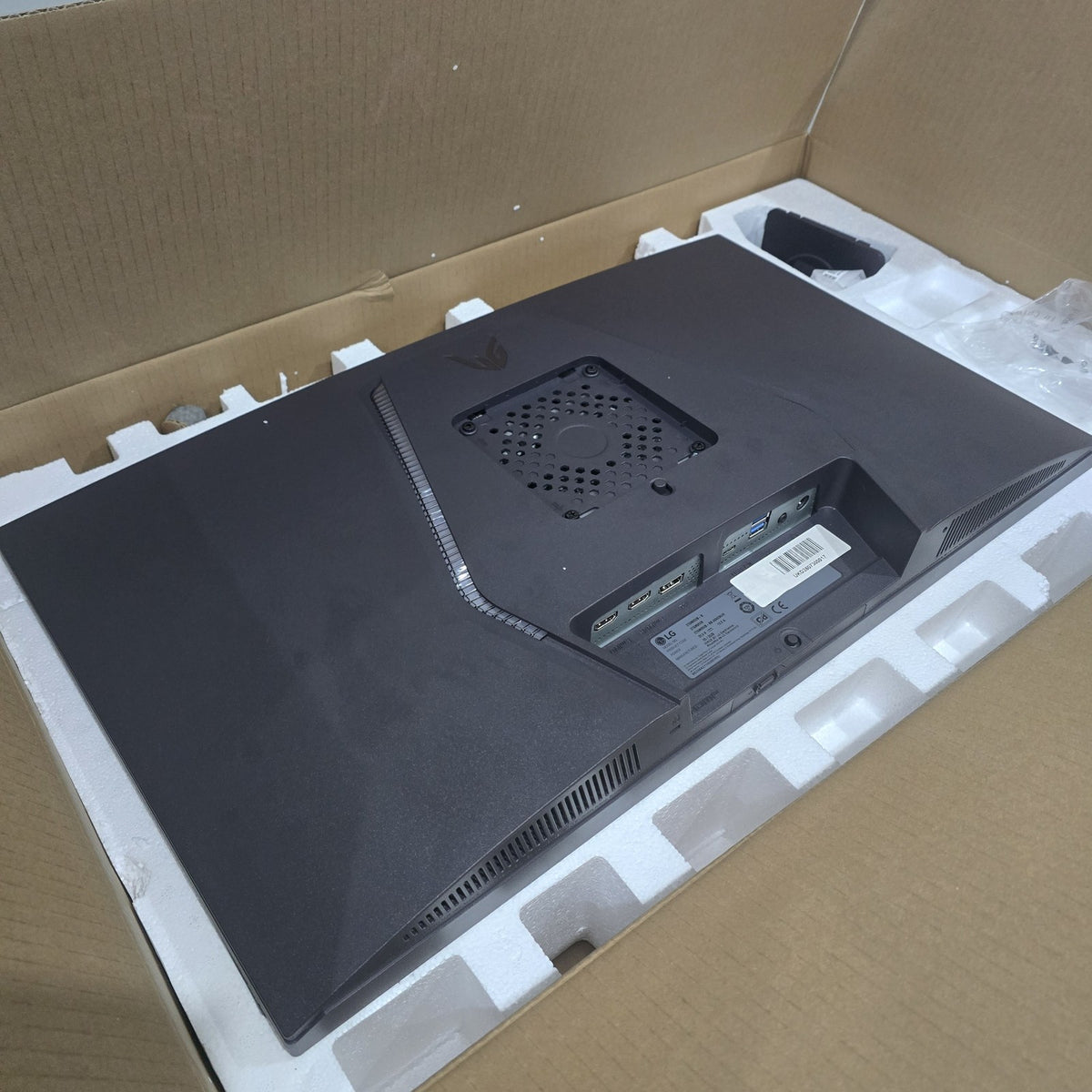 LG UltraGear evo GM9 27GM950B B 27" 5K 165Hz QHD 330Hz IPS Grade A 244A7