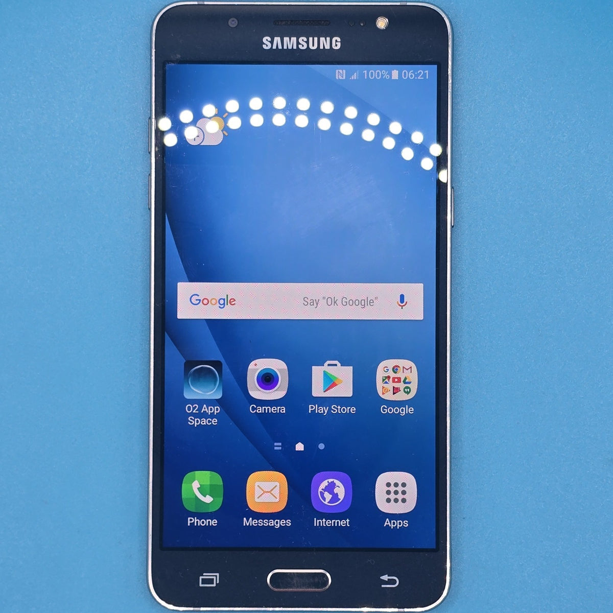 Samsung Galaxy J5 2016 Black Unlocked 16GB 5.2" 13MP Camera Android Grade B0