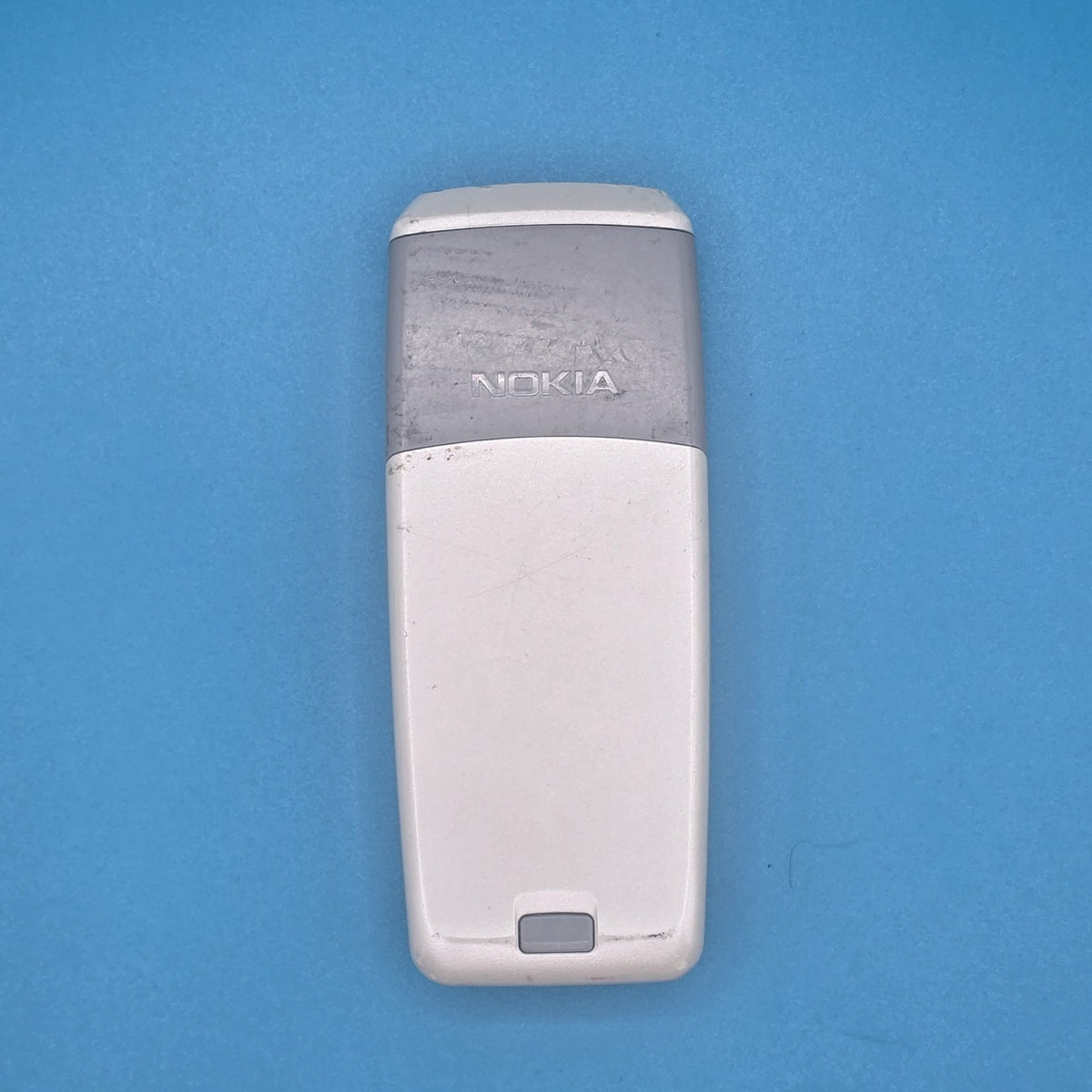Nokia 2310 White – For Parts / Not Working – No Battery – Free Postage1