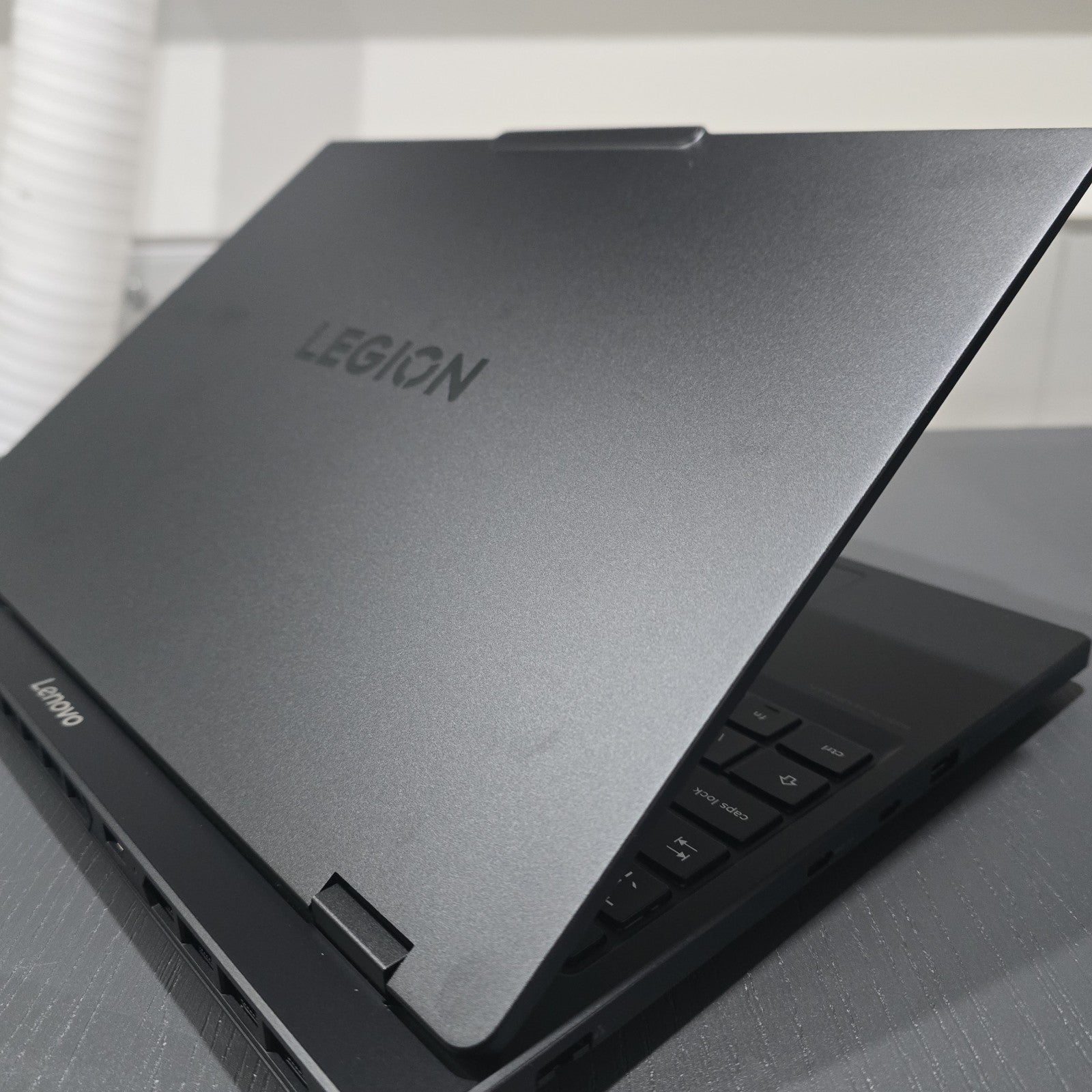 Lenovo Legion 5 RTX 5050 Gaming Laptop i7-14700HX 16GB 1TB OLED 165Hz #A 207A2
