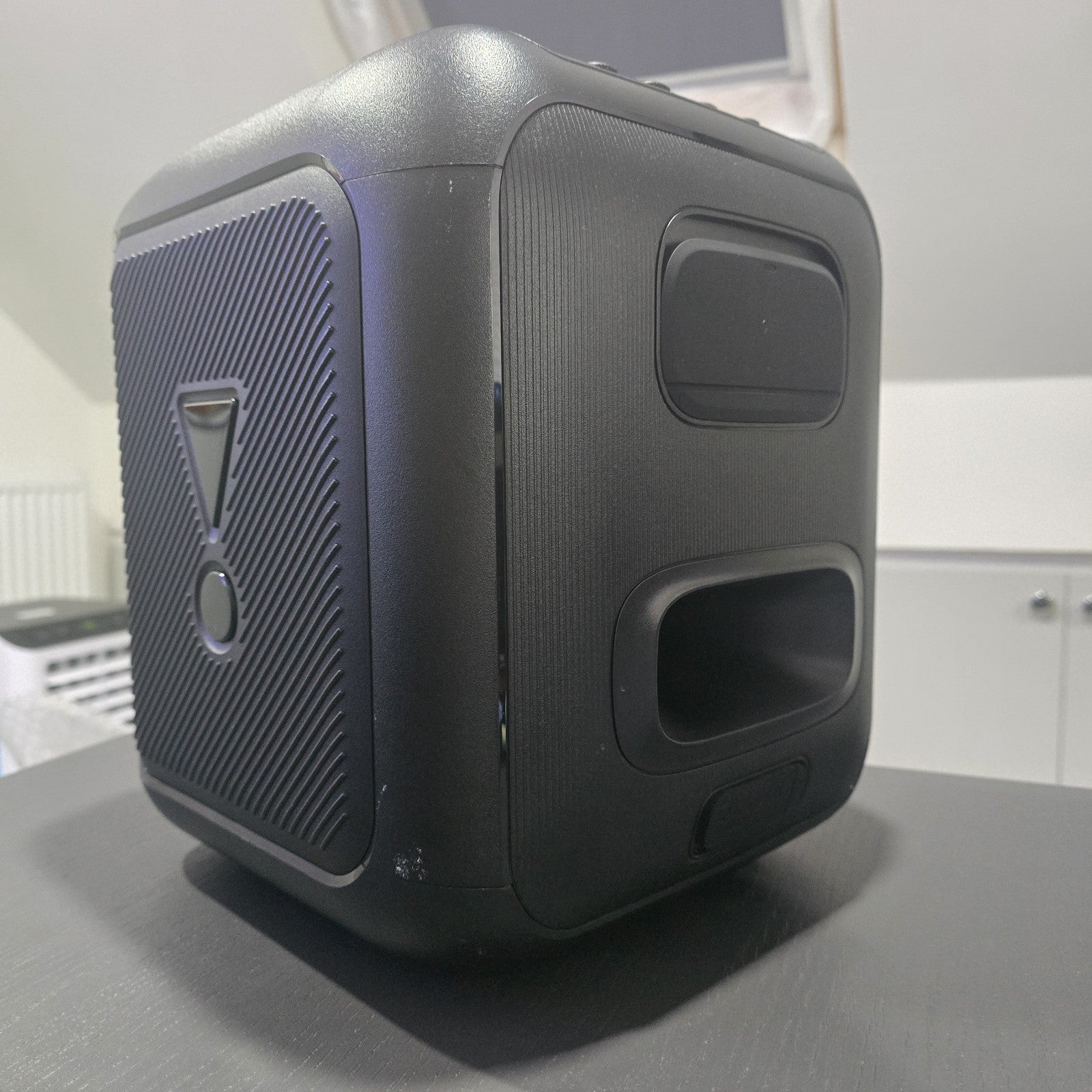 JBL Partybox Encore Portable Party Speaker 100W Splash Proof Microphone #B 171A2