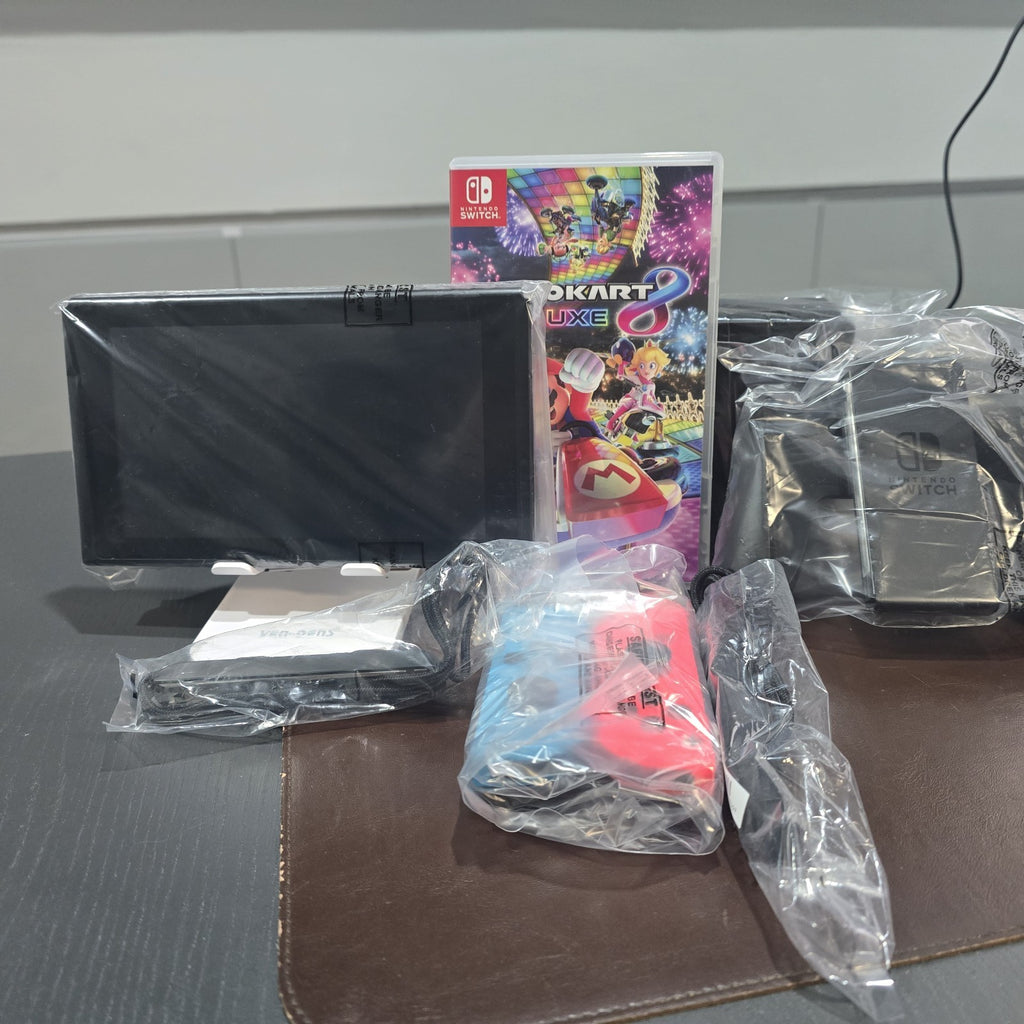 Nintendo Switch V2 Neon Console 32GB + Mario Kart 8 Deluxe Improved Battery Mint3