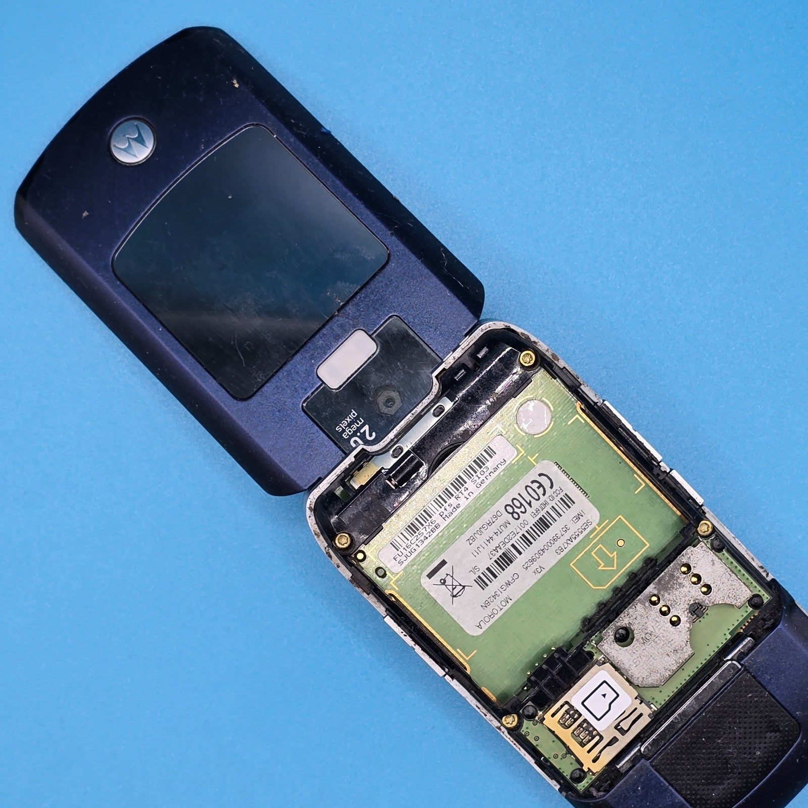 Motorola V3x Blue – For Parts Only Untested READ DESCRIPTION FREE POSTAGE6