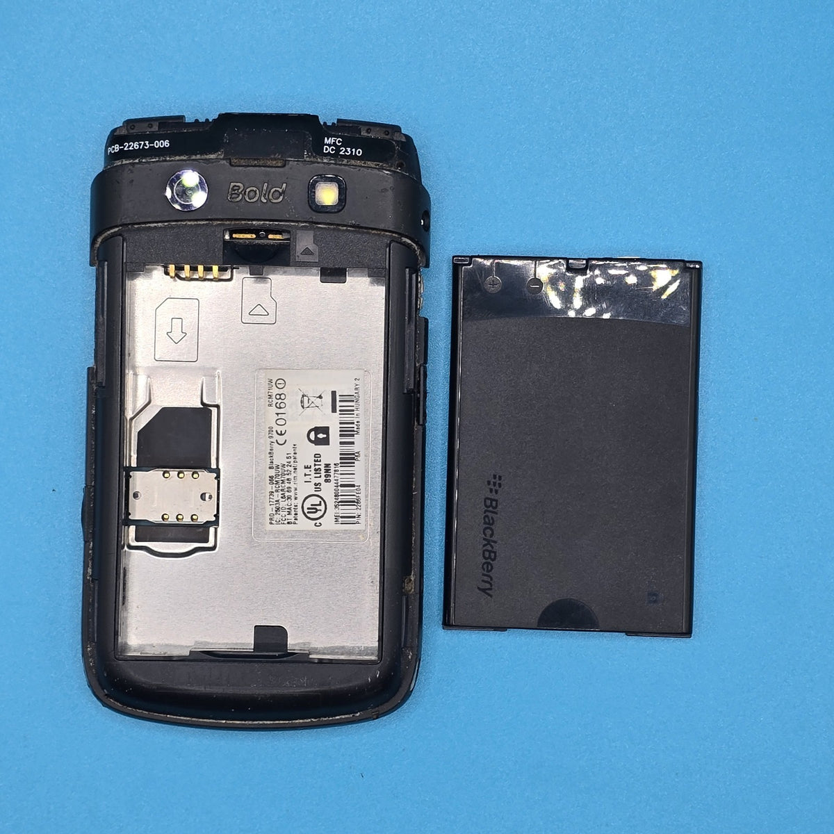 BlackBerry Bold 9700 256MB Black  Untested For Parts  READ DESCRIPTION2