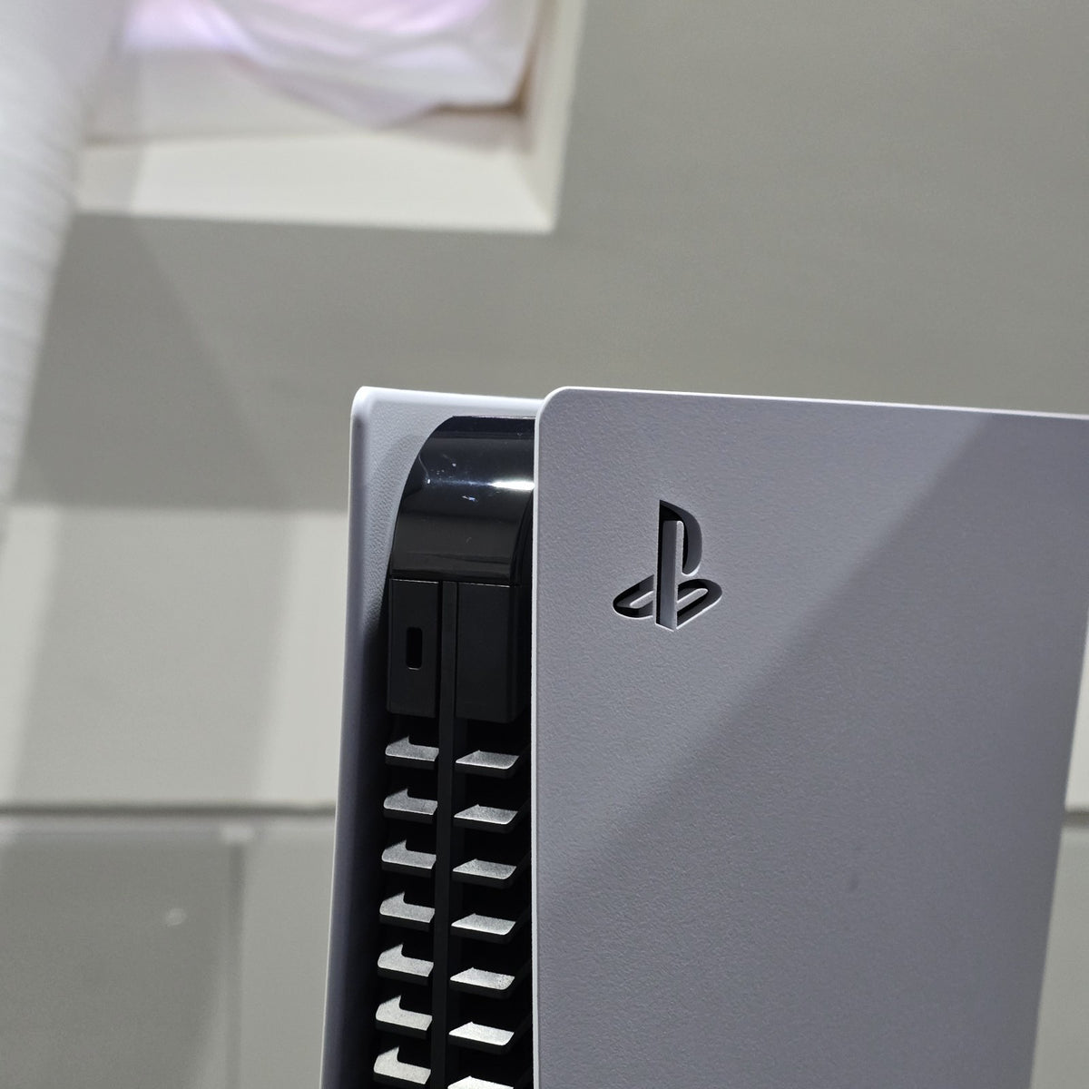 Sony PlayStation 5 PS5 Disc Console 825GB White CFI-1216A + Controller #B 188A11