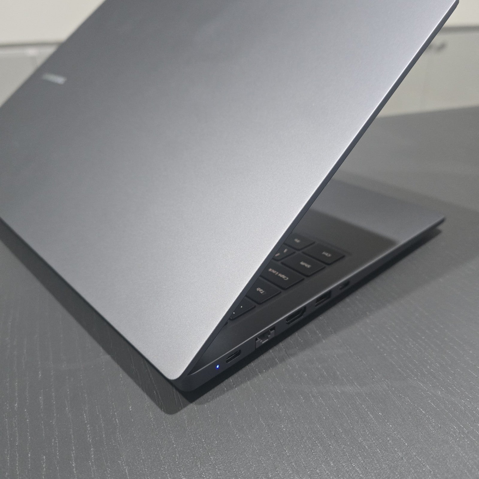 Samsung Galaxy Book4 i5 8GB 256GB 15.6" Grade C Issue #105A7
