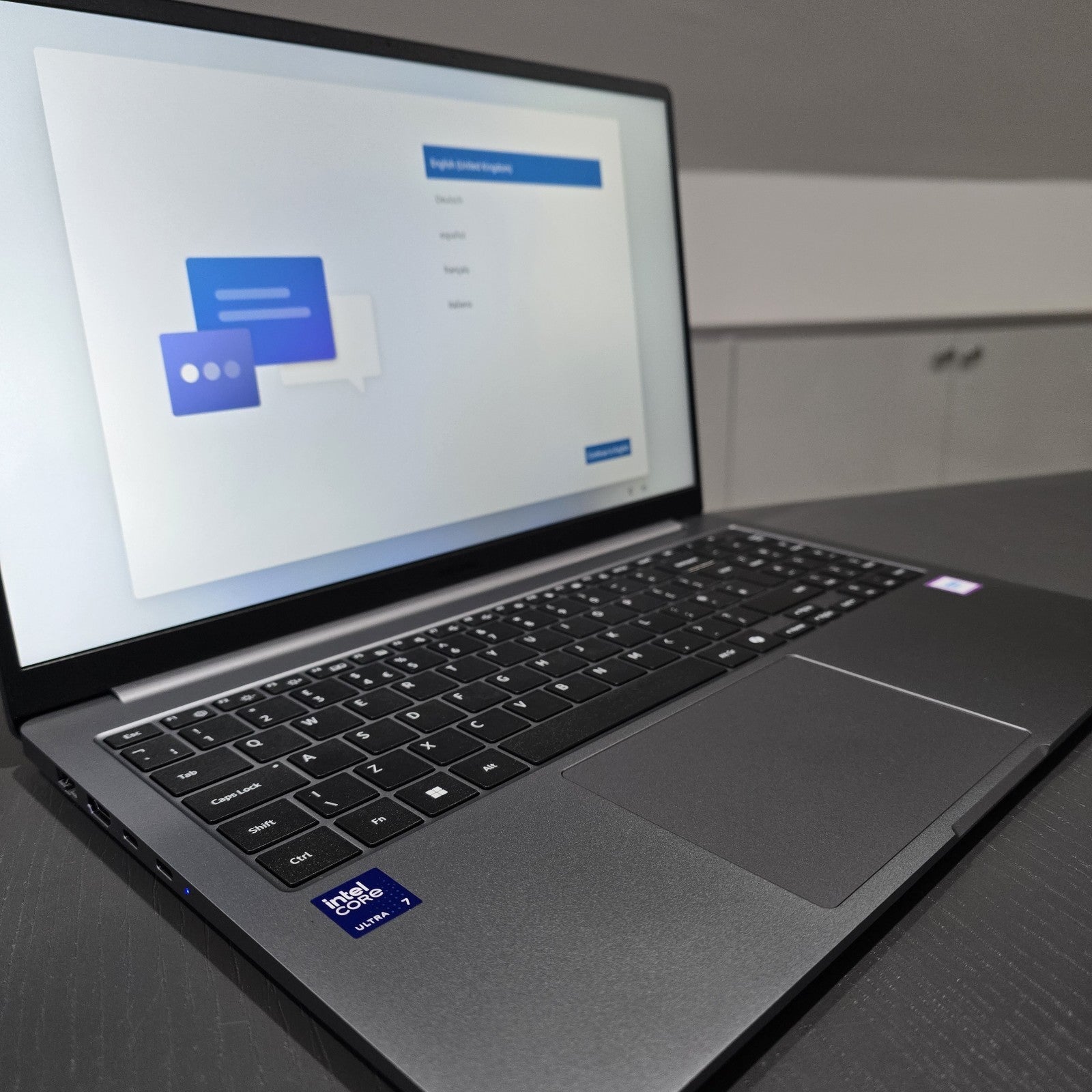 Samsung Galaxy Book5 15.6" Laptop 512GB SSD, Grey - NP750XHD-KD3UK Grade A 154A3