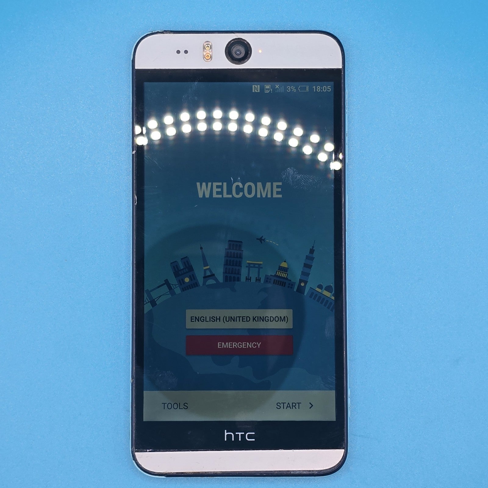 HTC Desire Eye Blue Single Sim 16GB 5.2" 13MP NonWorking / For Parts FREE POST2