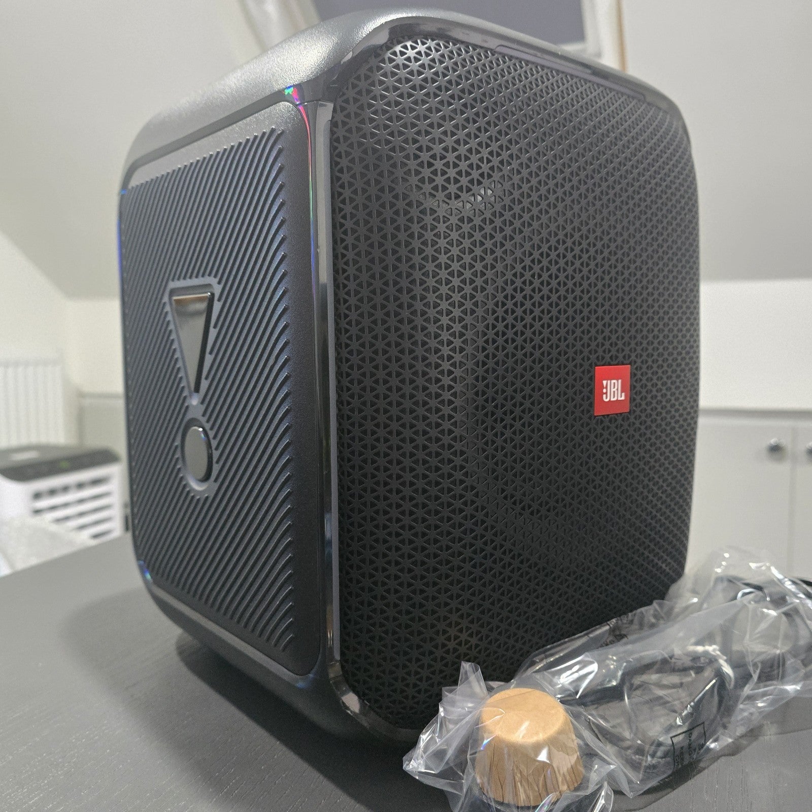JBL Partybox Encore Portable Party Speaker 100W Splash Proof Microphone #B 171A6
