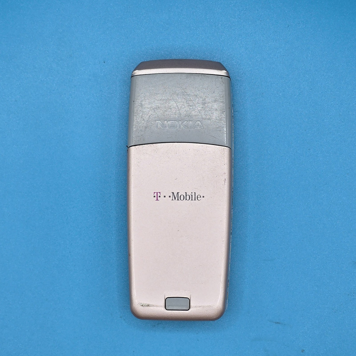 Nokia 2310 Pink – For Parts / Not Working No Battery Free Post READ DESCRIPTION4
