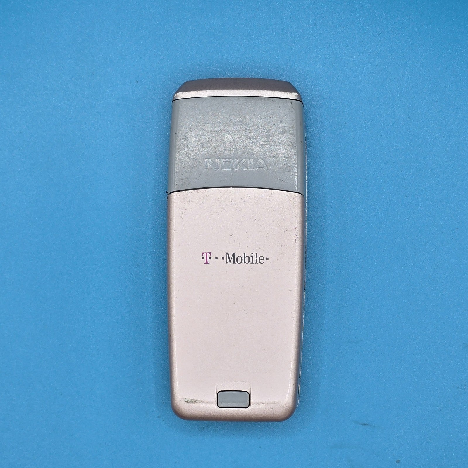 Nokia 2310 Pink – For Parts / Not Working No Battery Free Post READ DESCRIPTION4
