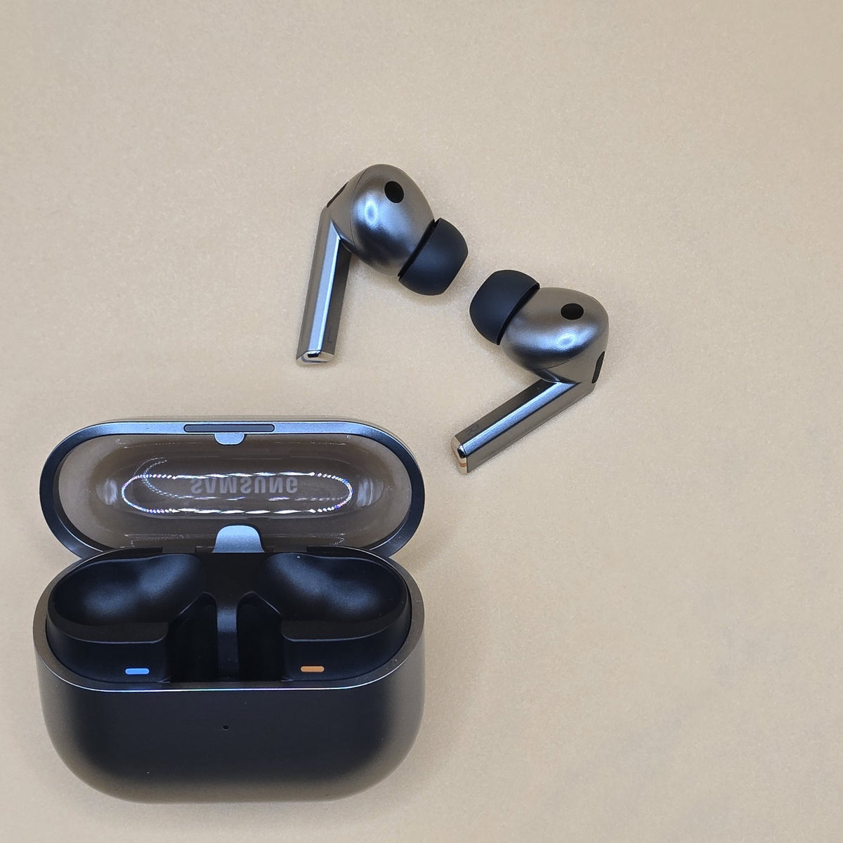 Samsung Galaxy Buds3 Pro Silver Faulty Right Earbud Not Working Repair 133CH7