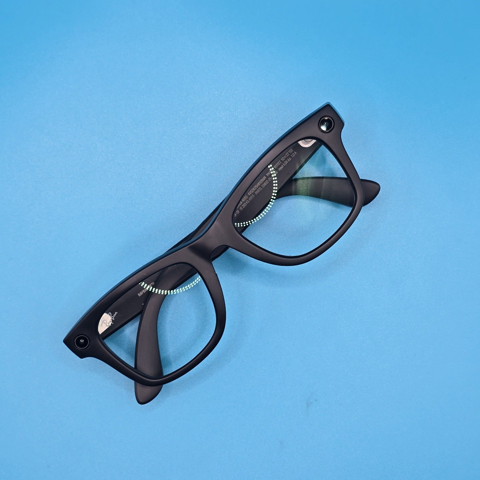 Ray-Ban Meta Wayfarer (Gen 2) Glasses Matte Black Clear to Grey Transitions Lens5