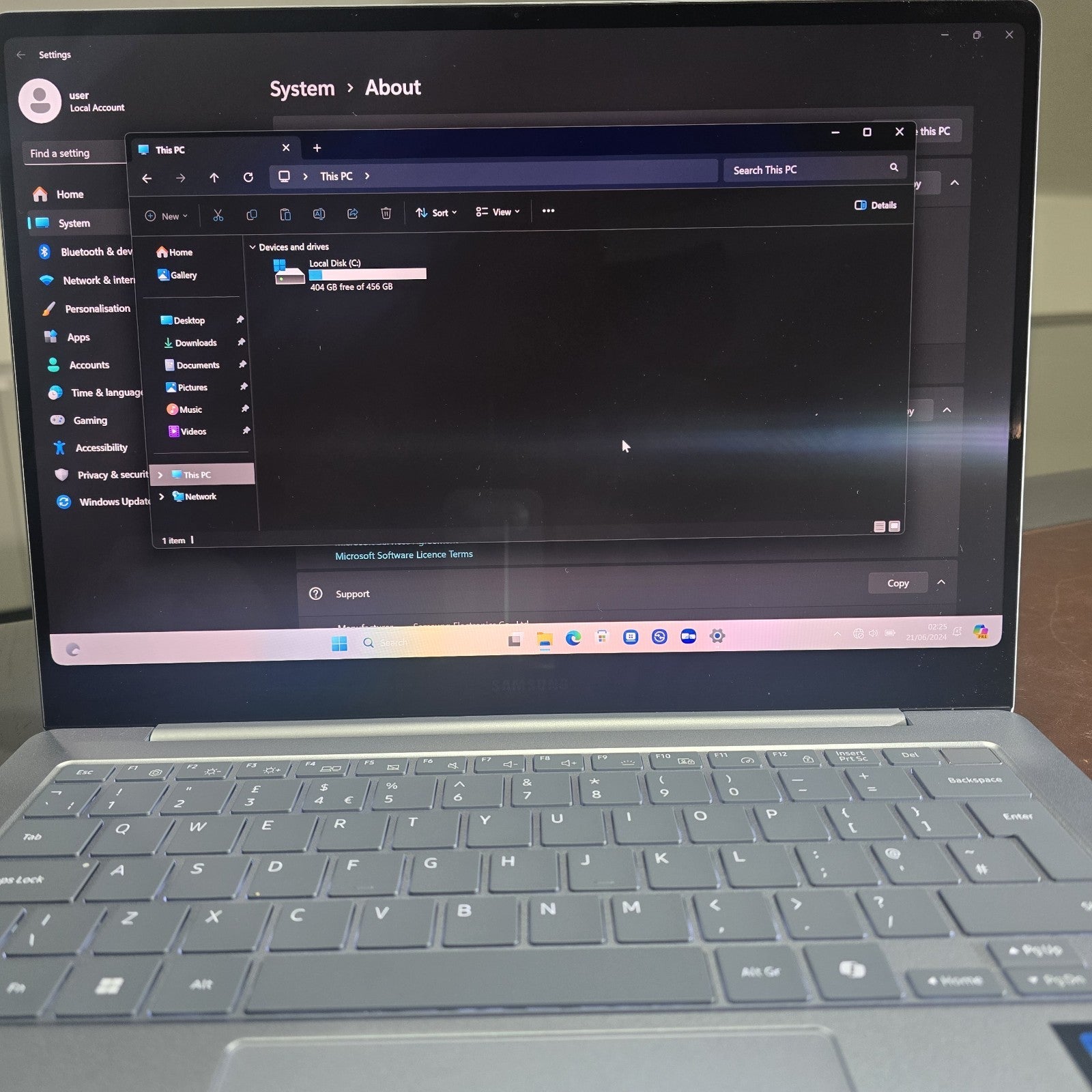 Samsung Galaxy Book4 Edge 512GB Blue Grade A Excellent Condition #104F/122A11