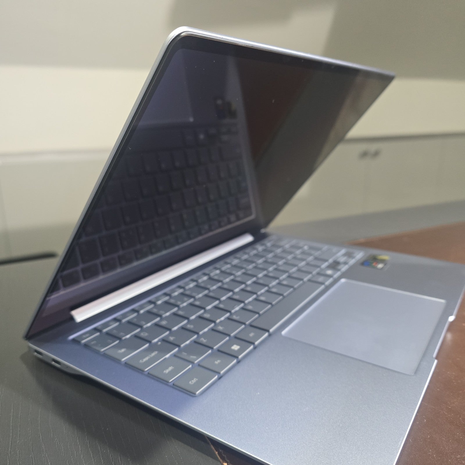 Samsung Galaxy Book4 Edge 512GB Blue Grade A Excellent Condition #104F/122A2