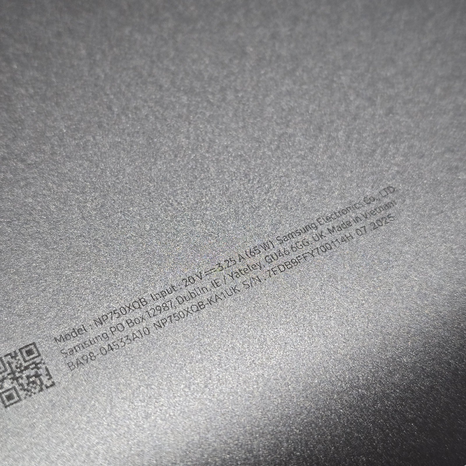 Samsung Galaxy Book4 Edge 15.6” Snapdragon X 16GB 256GB Blue Grade B #104J15