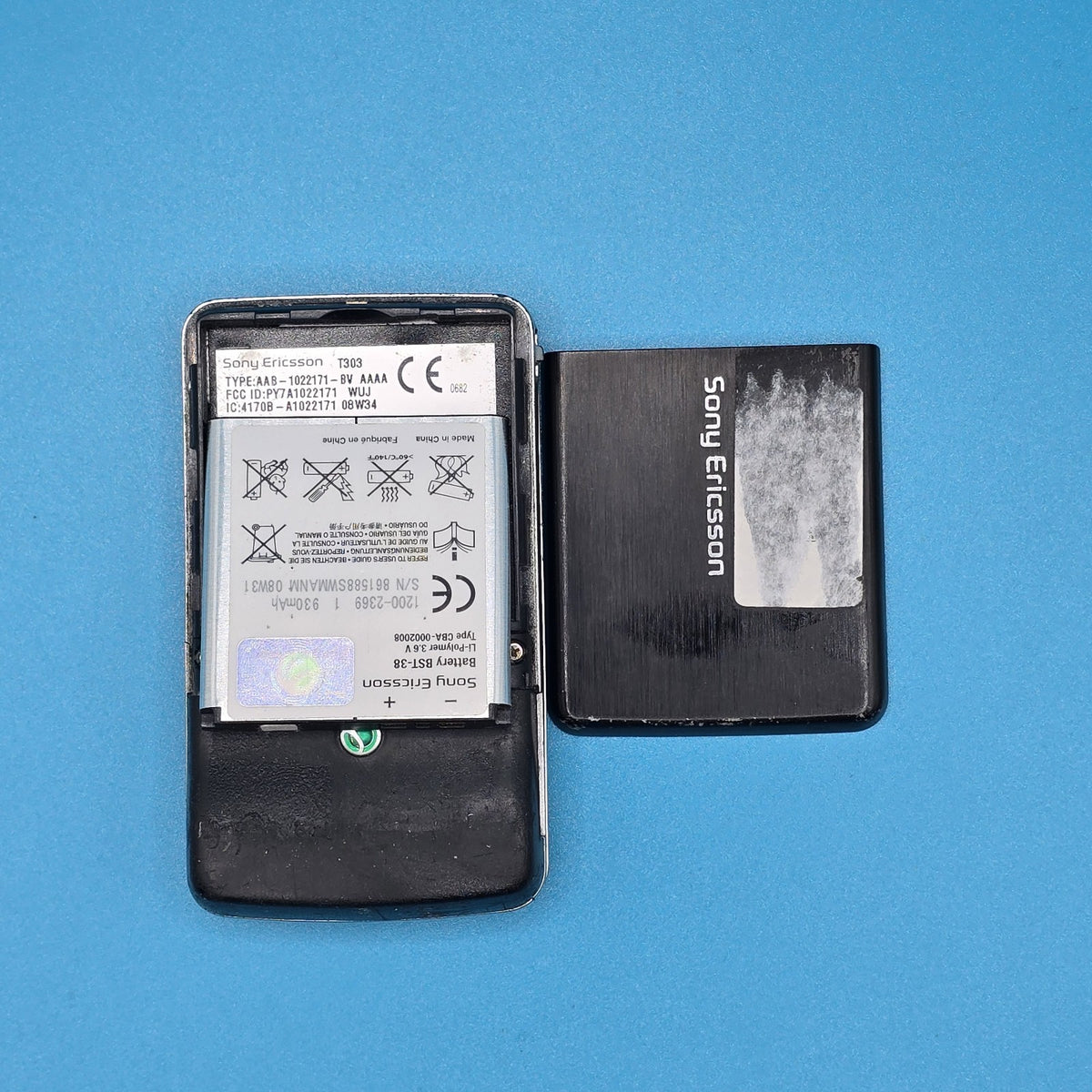 Sony Ericsson T303 Black – For Parts Only – Untested – FREE POSTAGE5