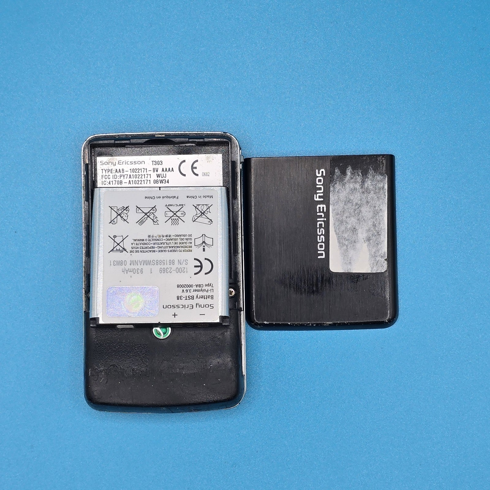 Sony Ericsson T303 Black – For Parts Only – Untested – FREE POSTAGE5