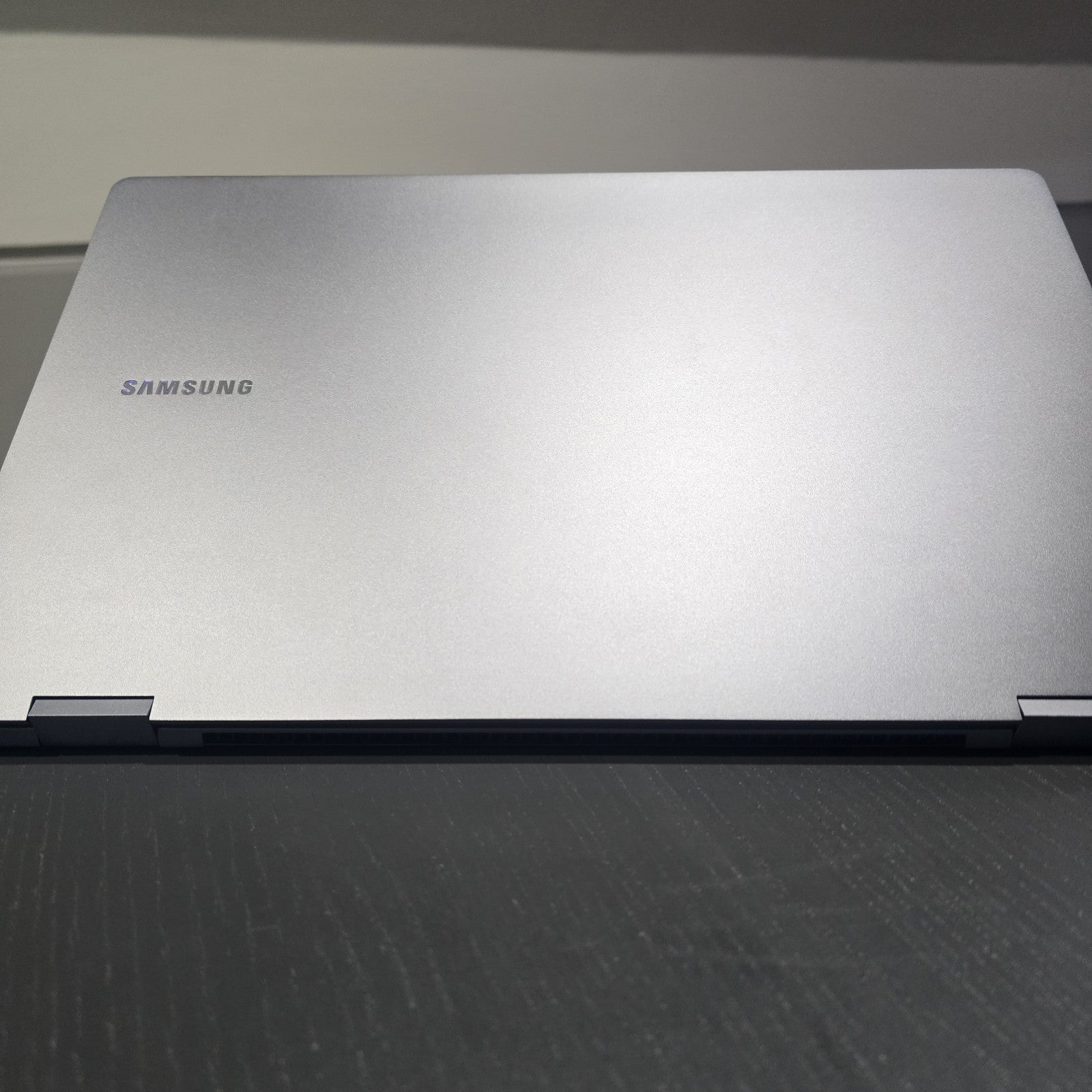 Samsung Galaxy Book5 360 512GB Gray Grade A 15.6” 2-in-1 #106C7