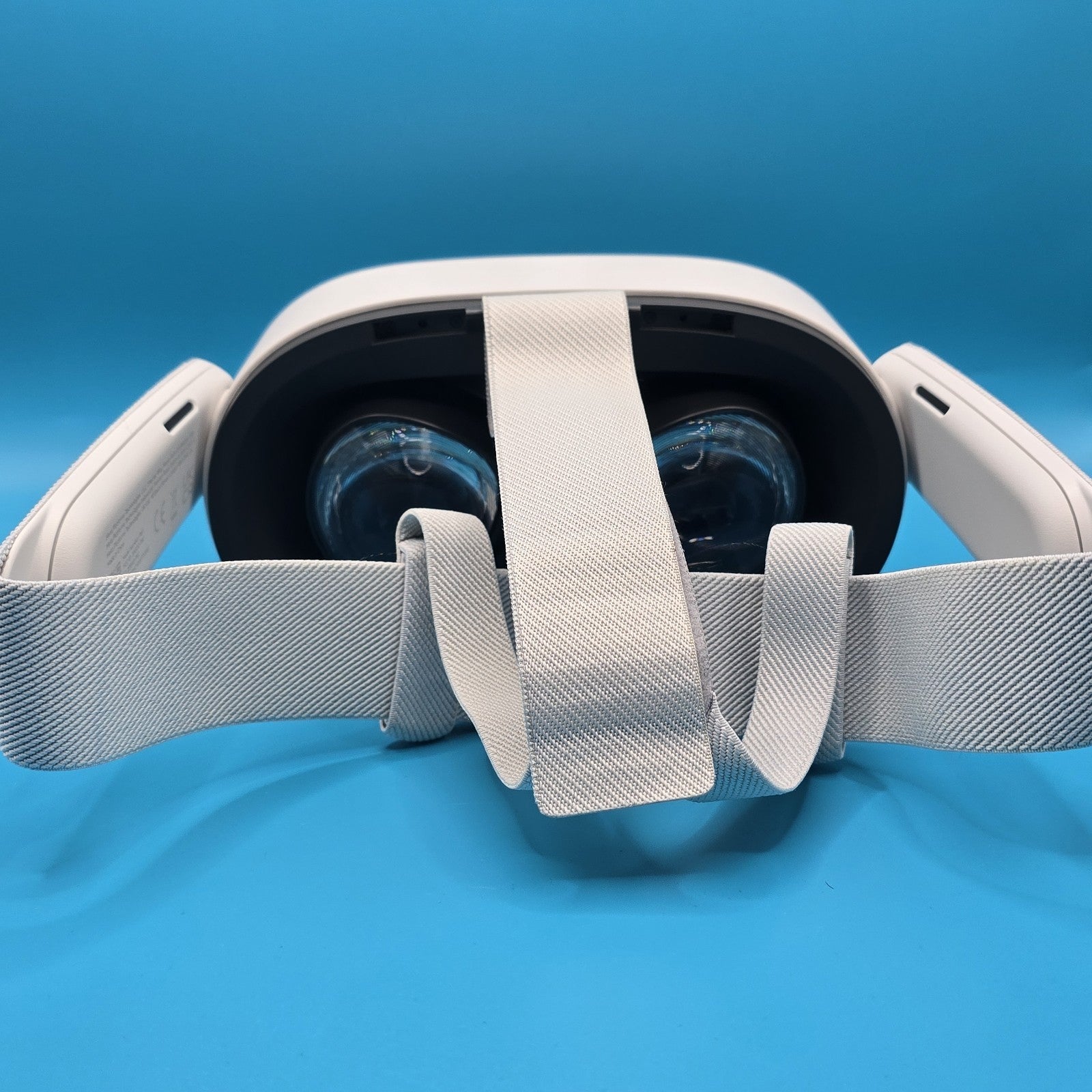 Meta Quest 3S Virtual Reality VR Headset 128GB Breathable Facial Bundle #A 194A3