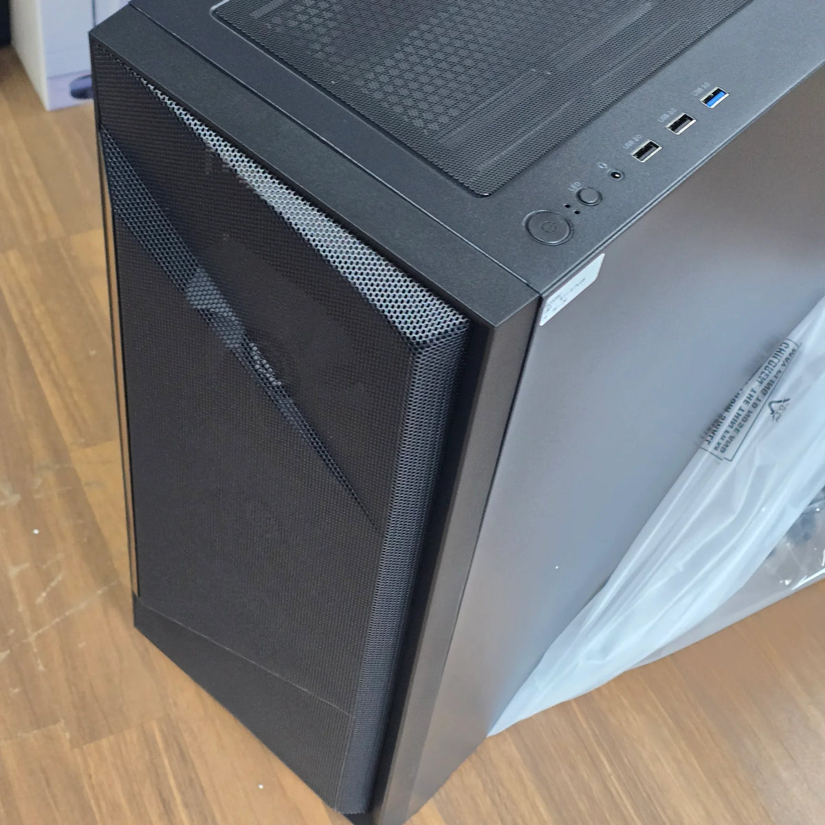 CyberPowerPC VV2435 AMD Ryzen 5 5500 RTX 3050 500GB SSD 16GB DDR4 Grade A — photo 7
