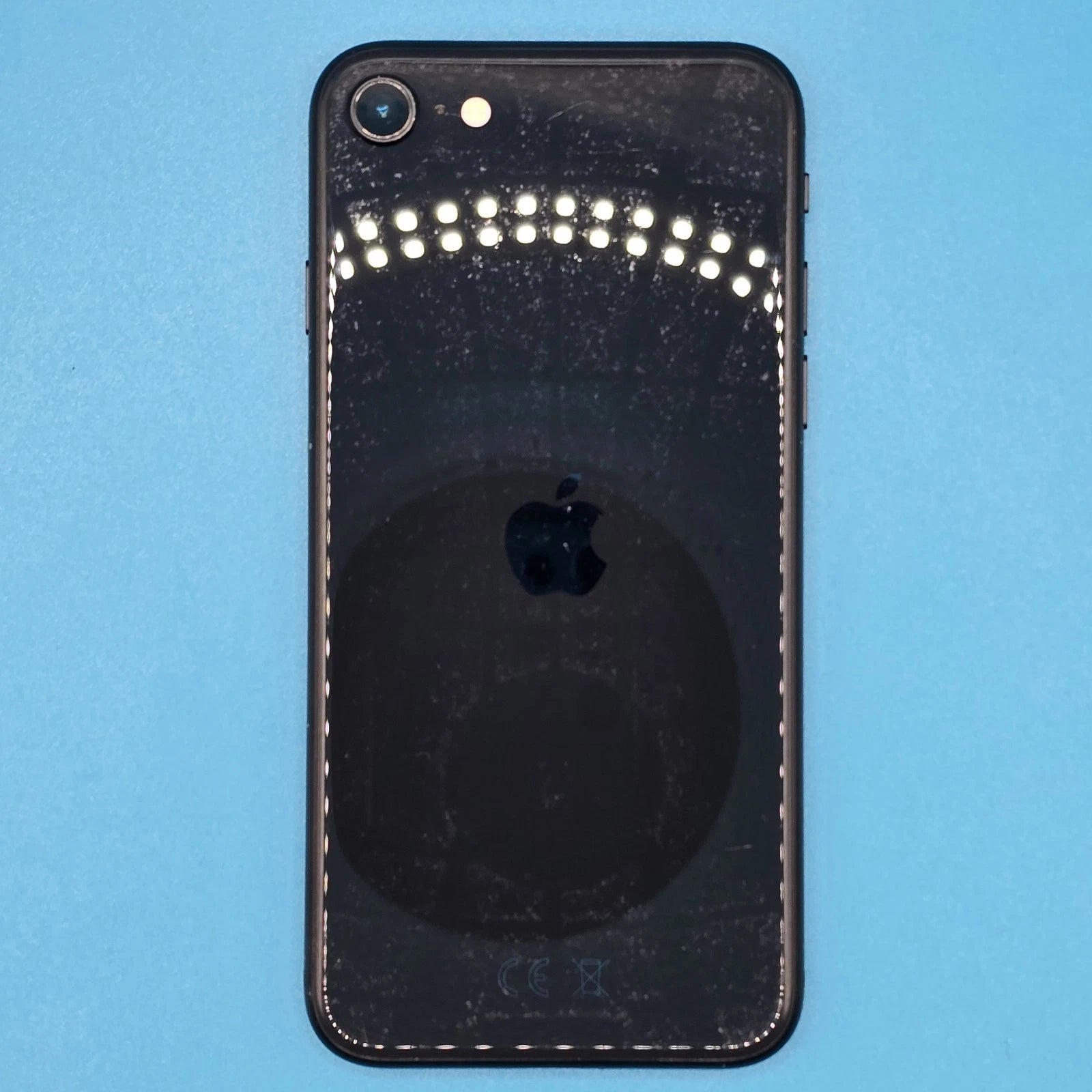 Apple iPhone SE 2020